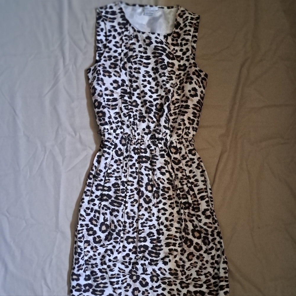 Van Heusen animal Print dress size 4 A-25